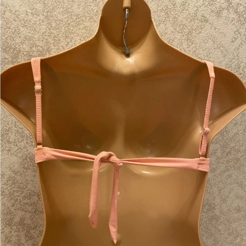 Peach Ribbed V-Center Bikini Top